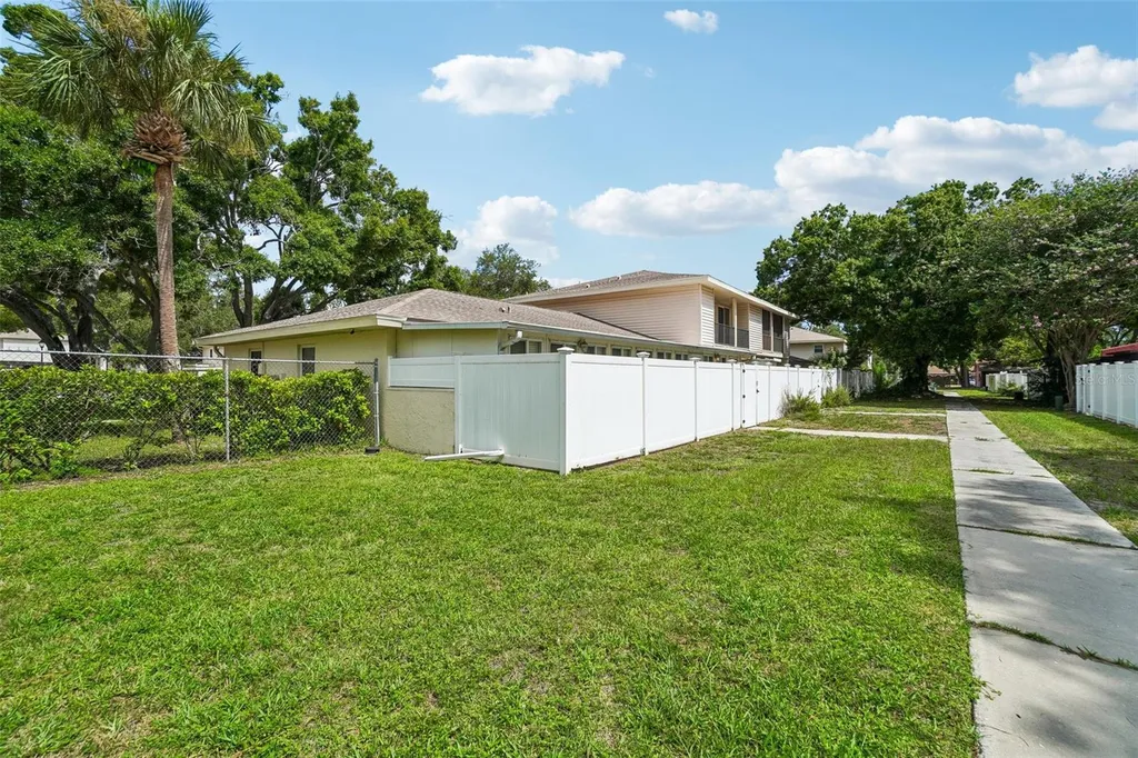 6232 Gretna Green Court N Pinellas Park FL 33781
