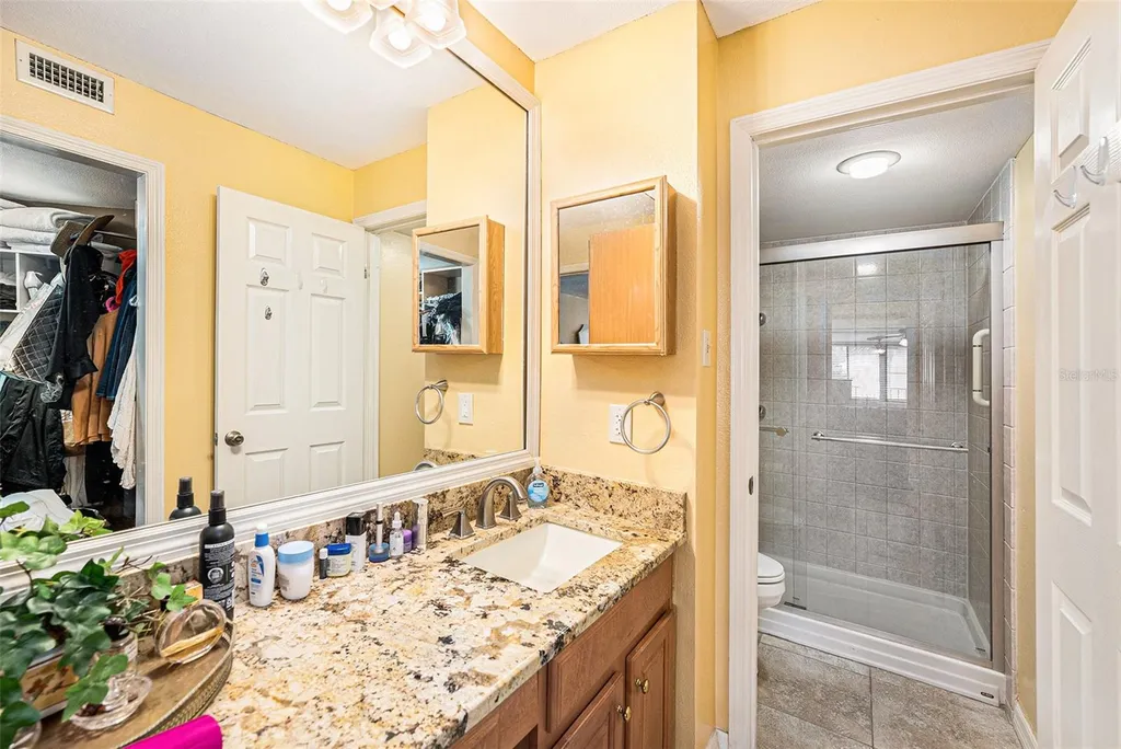 3211 W Swann Avenue Tampa FL 33609