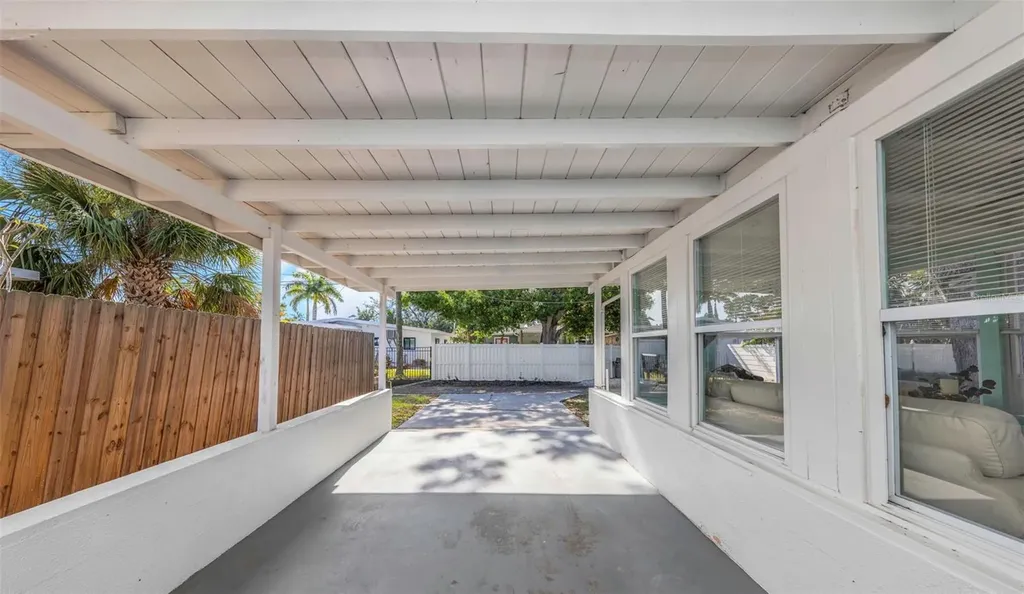 2814 Tifton Street S Gulfport FL 33711