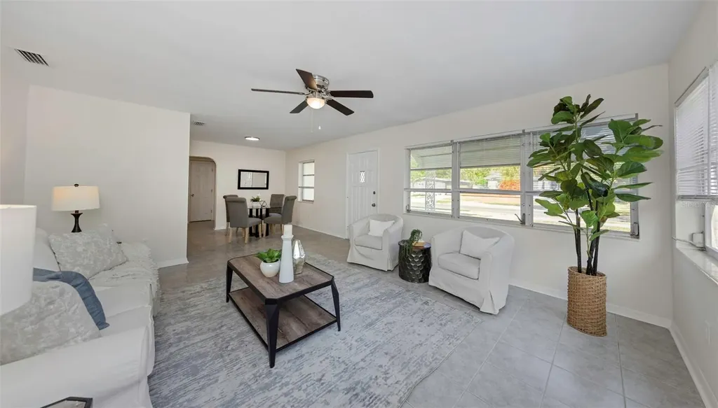 2814 Tifton Street S Gulfport FL 33711