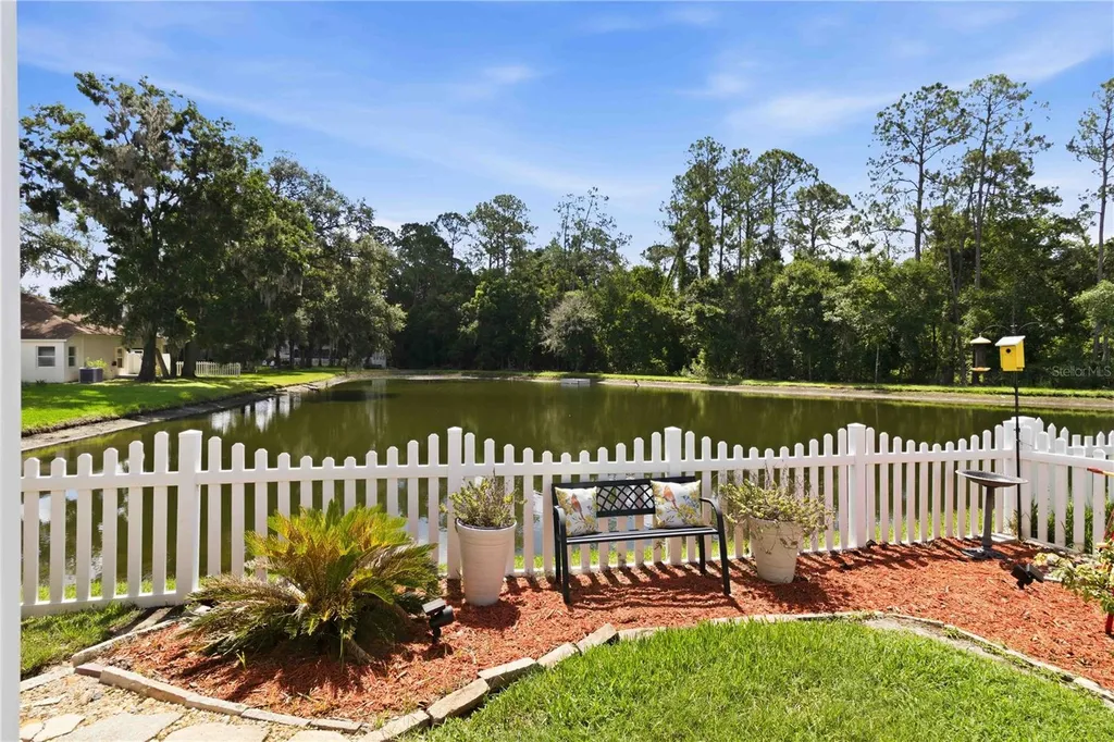 35124 Deerfield Oaks Drive Zephyrhills FL 33541