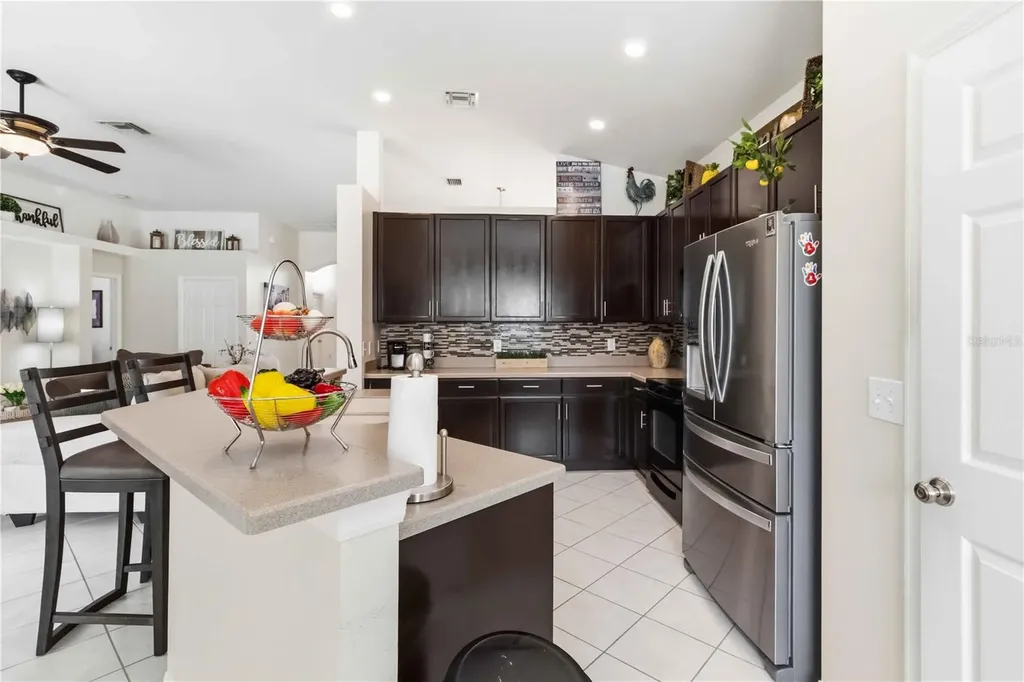 35124 Deerfield Oaks Drive Zephyrhills FL 33541