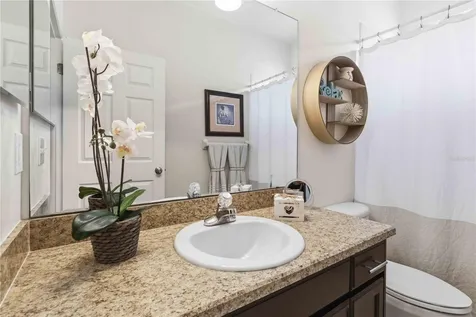 35124 Deerfield Oaks Drive Zephyrhills FL 33541