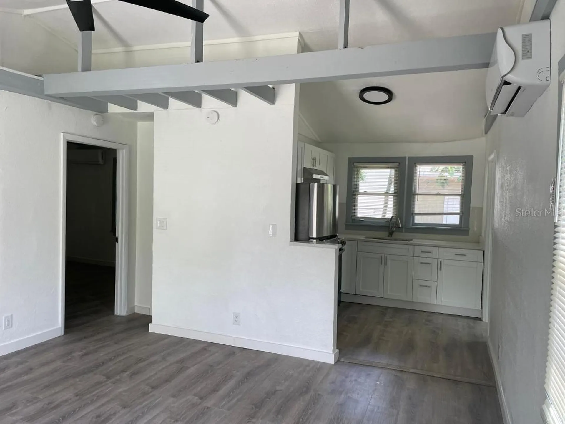 1812 E Okaloosa Avenue Tampa FL 33604