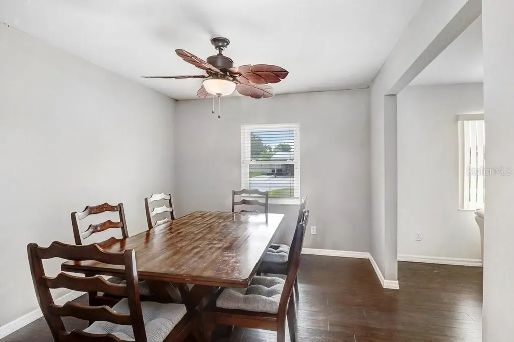 1203 Lynn Avenue Auburndale FL 33823