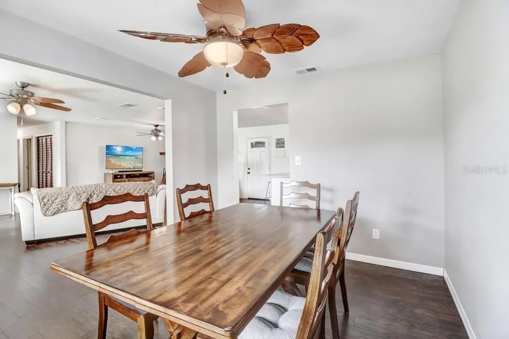 1203 Lynn Avenue Auburndale FL 33823
