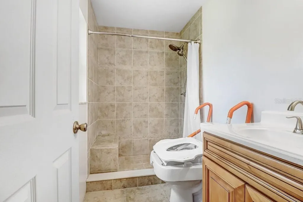 1203 Lynn Avenue Auburndale FL 33823