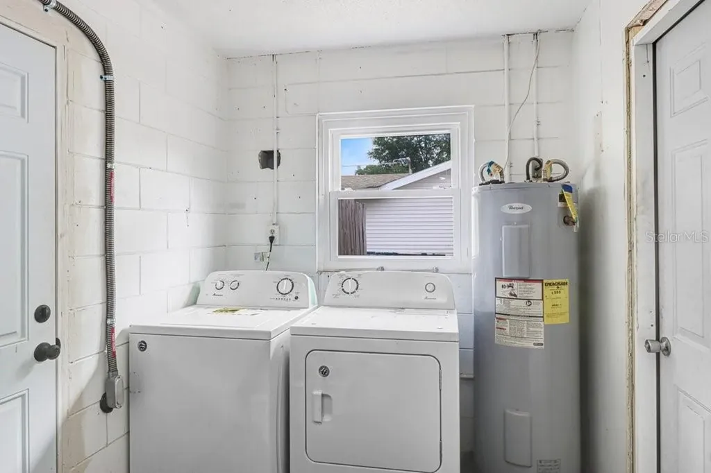 1203 Lynn Avenue Auburndale FL 33823
