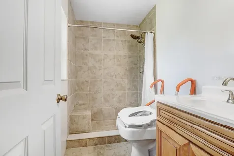 1203 Lynn Avenue Auburndale FL 33823