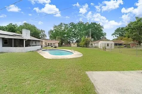 1203 Lynn Avenue Auburndale FL 33823