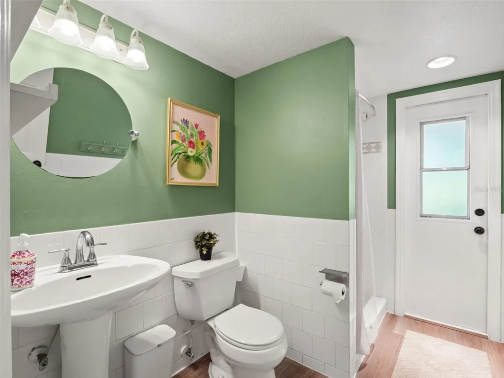 1161 W Lake Brantley Road Altamonte Springs FL 32714