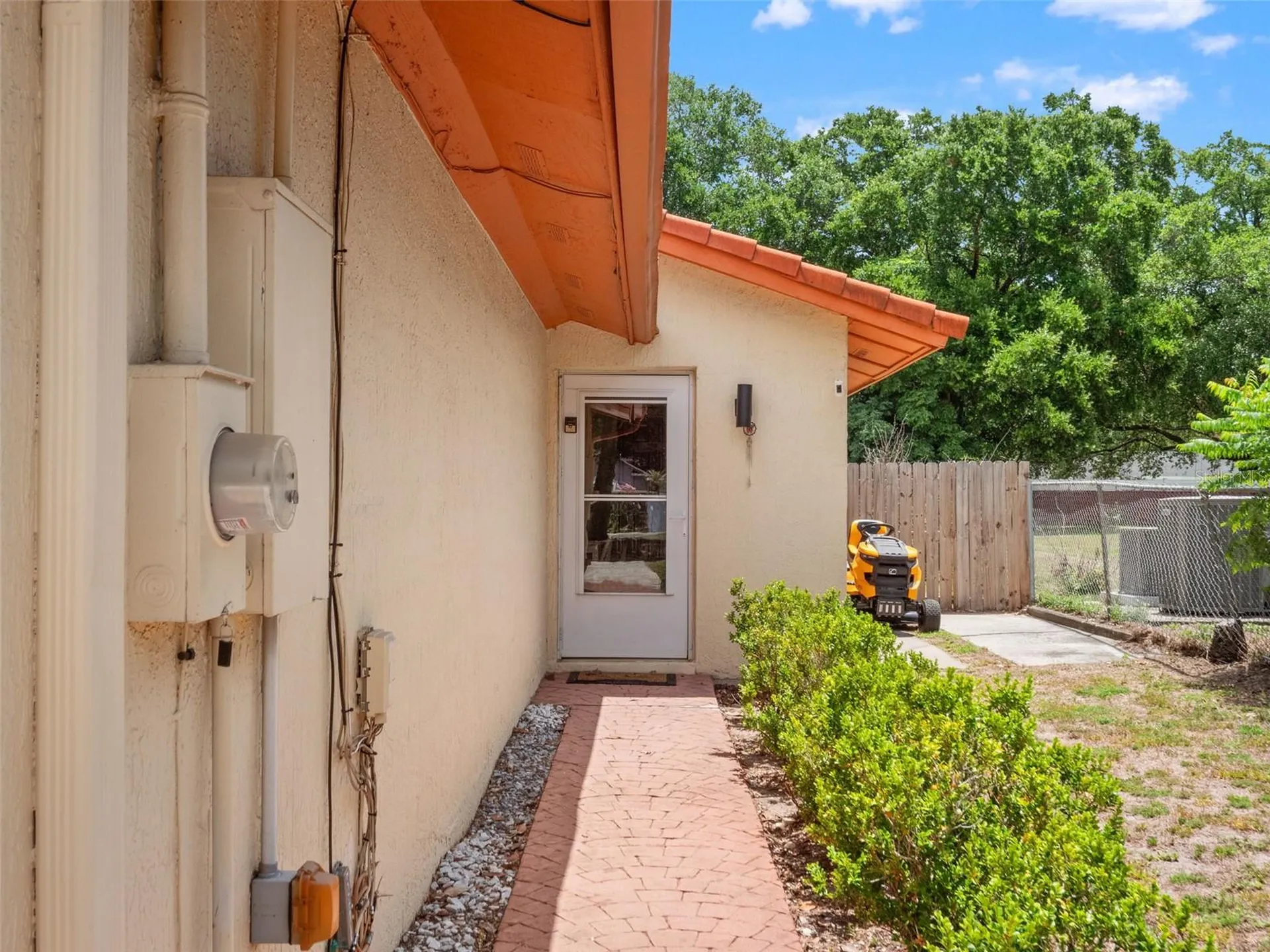 1161 W Lake Brantley Road Altamonte Springs FL 32714