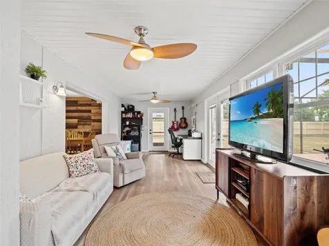 1161 W Lake Brantley Road Altamonte Springs FL 32714