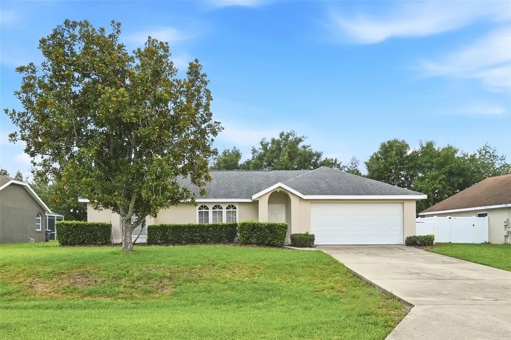 143 Whitehall Street Davenport FL 33896