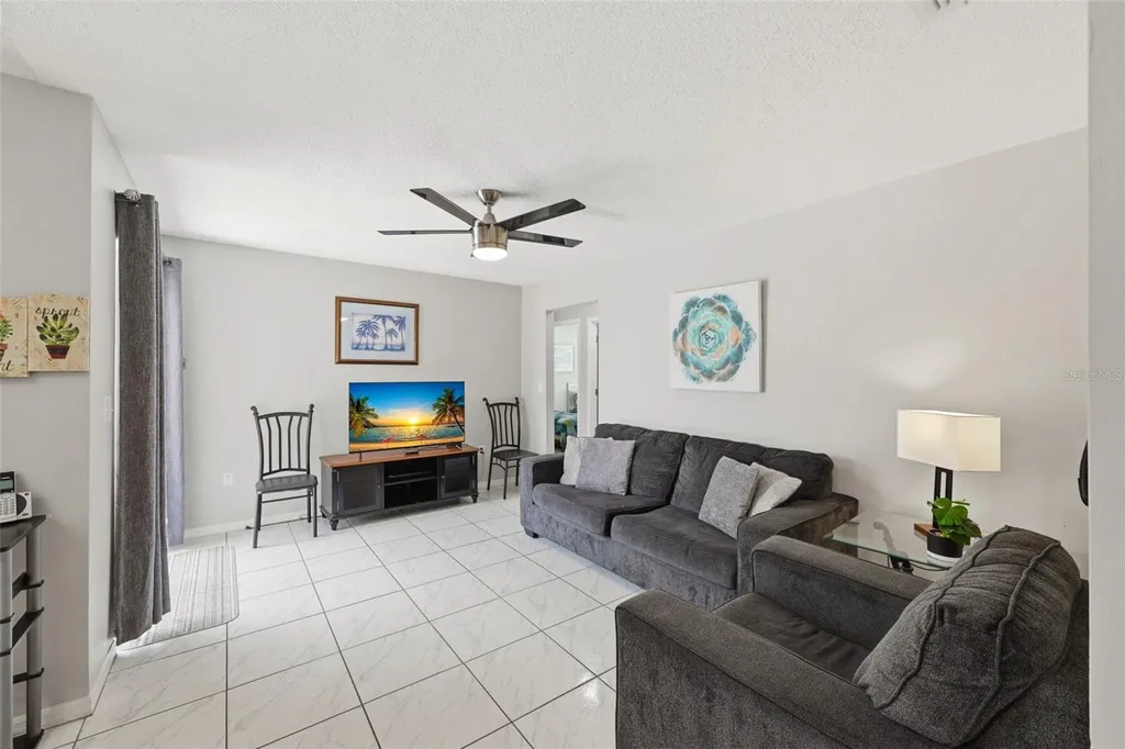 143 Whitehall Street Davenport FL 33896