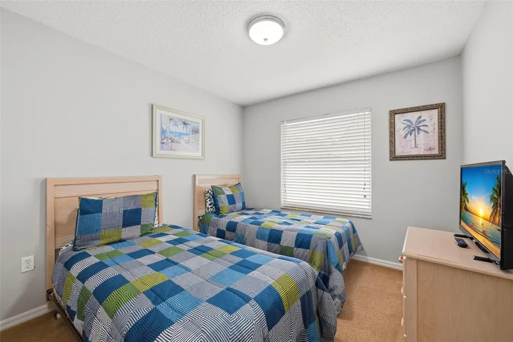 143 Whitehall Street Davenport FL 33896