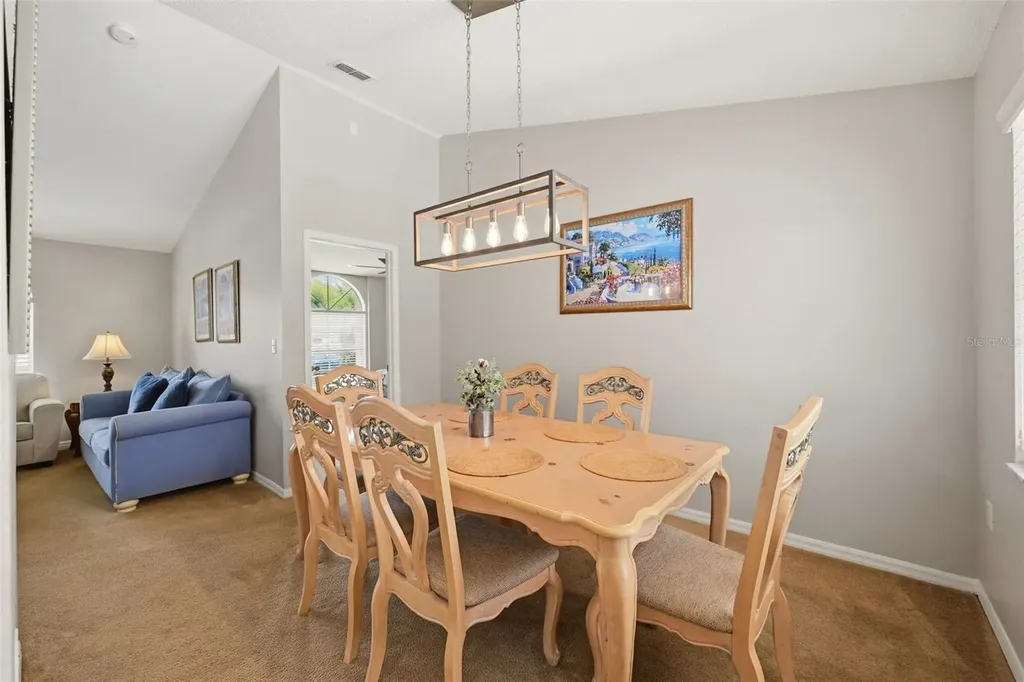 143 Whitehall Street Davenport FL 33896