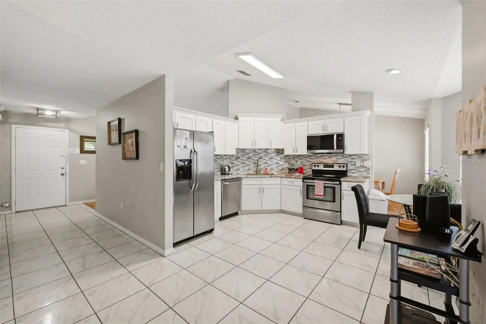 143 Whitehall Street Davenport FL 33896