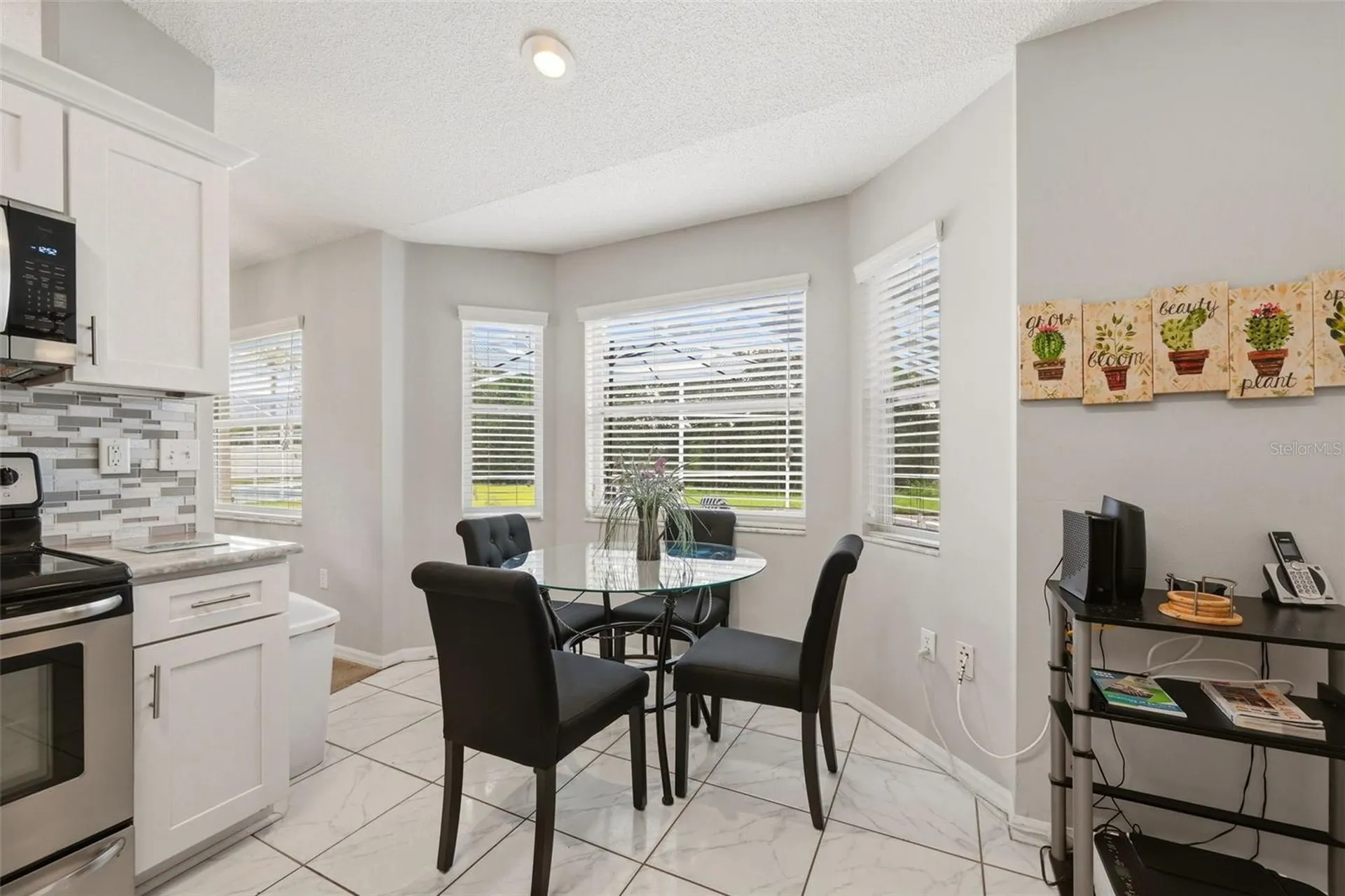 143 Whitehall Street Davenport FL 33896