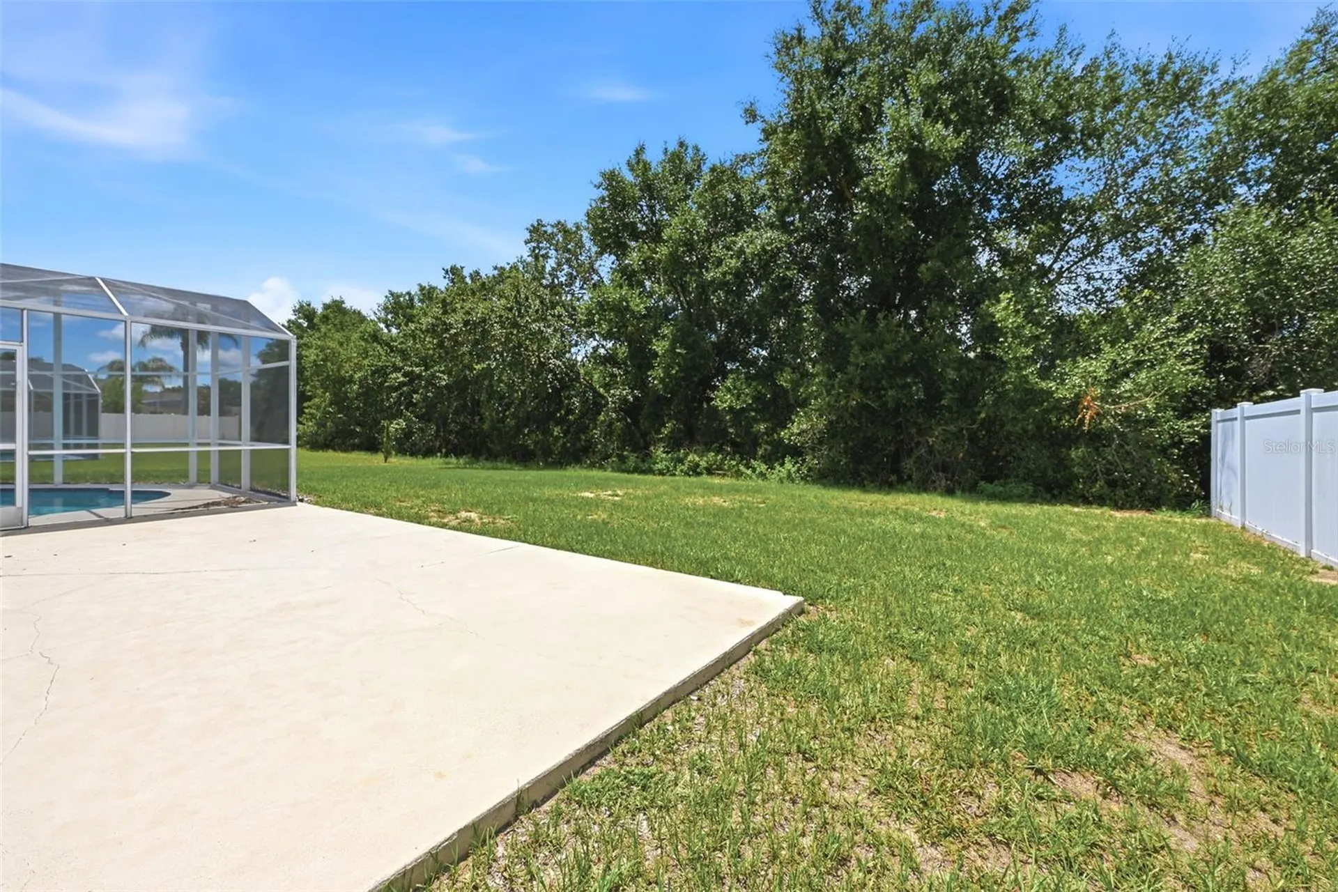 143 Whitehall Street Davenport FL 33896