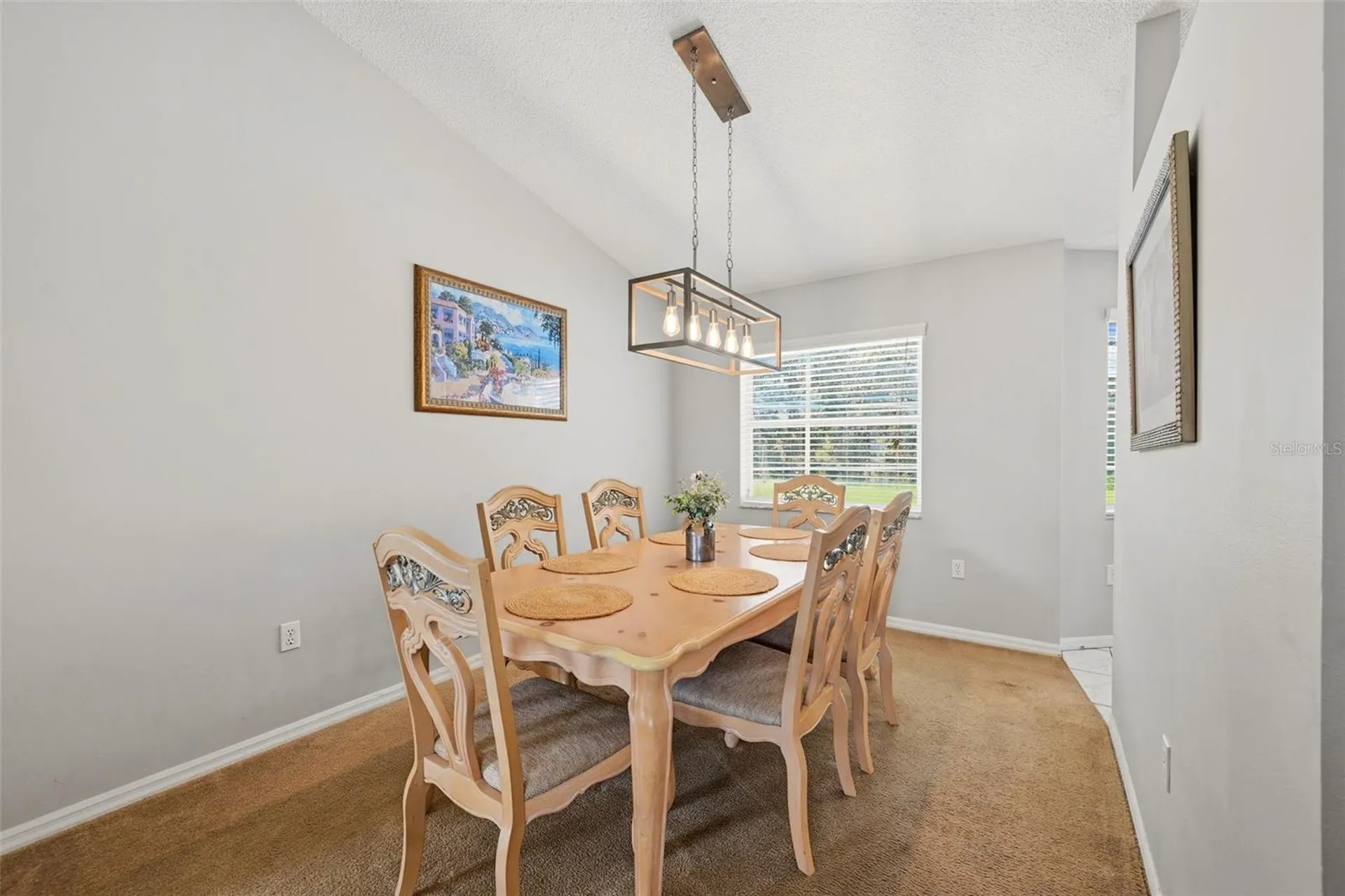 143 Whitehall Street Davenport FL 33896