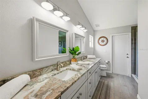 143 Whitehall Street Davenport FL 33896
