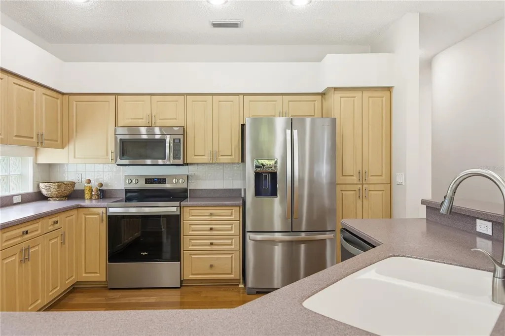 3187 Sterling Street Tarpon Springs FL 34688