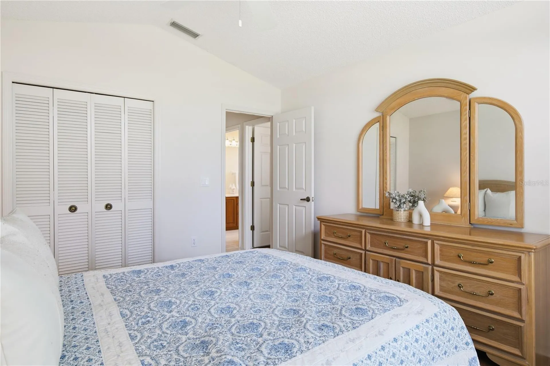 3187 Sterling Street Tarpon Springs FL 34688