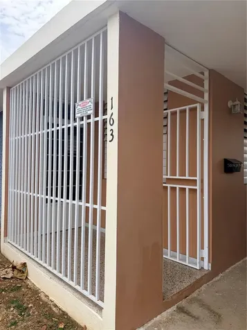 163 Calle Valencia San German PR 00683