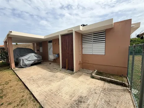 163 Calle Valencia San German PR 00683