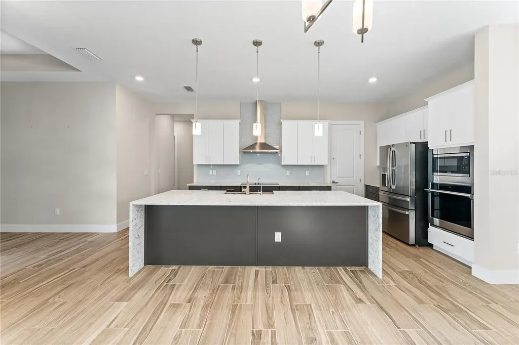 8249 Ivy Stark Boulevard Wesley Chapel FL 33545