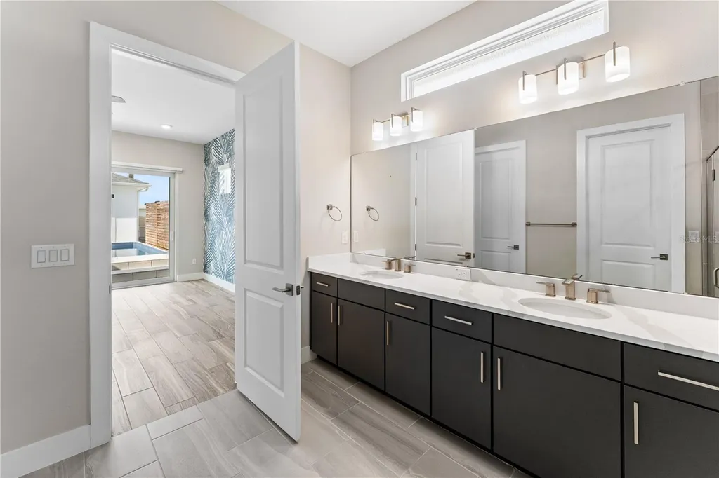 8249 Ivy Stark Boulevard Wesley Chapel FL 33545