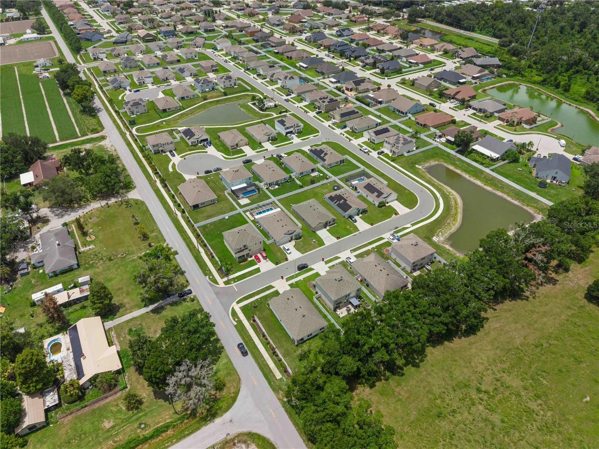1702 Johnson Pointe Drive Plant City FL 33566