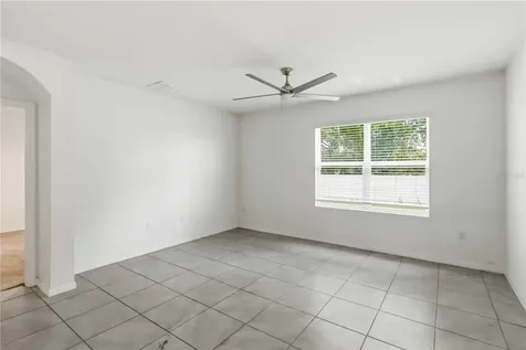 1702 Johnson Pointe Drive Plant City FL 33566