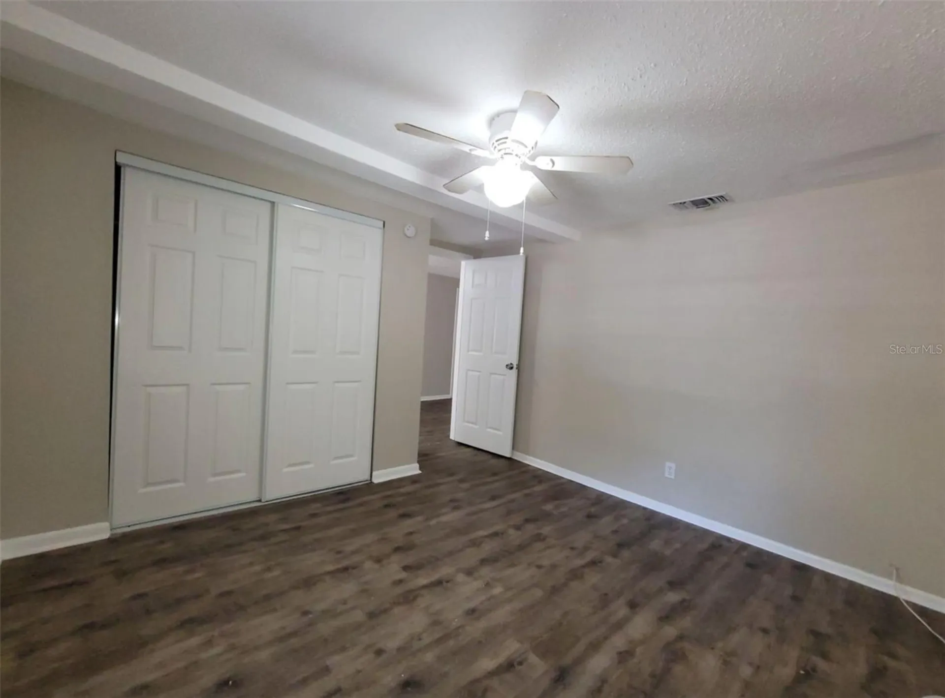 1504 E 99th Avenue Tampa FL 33612
