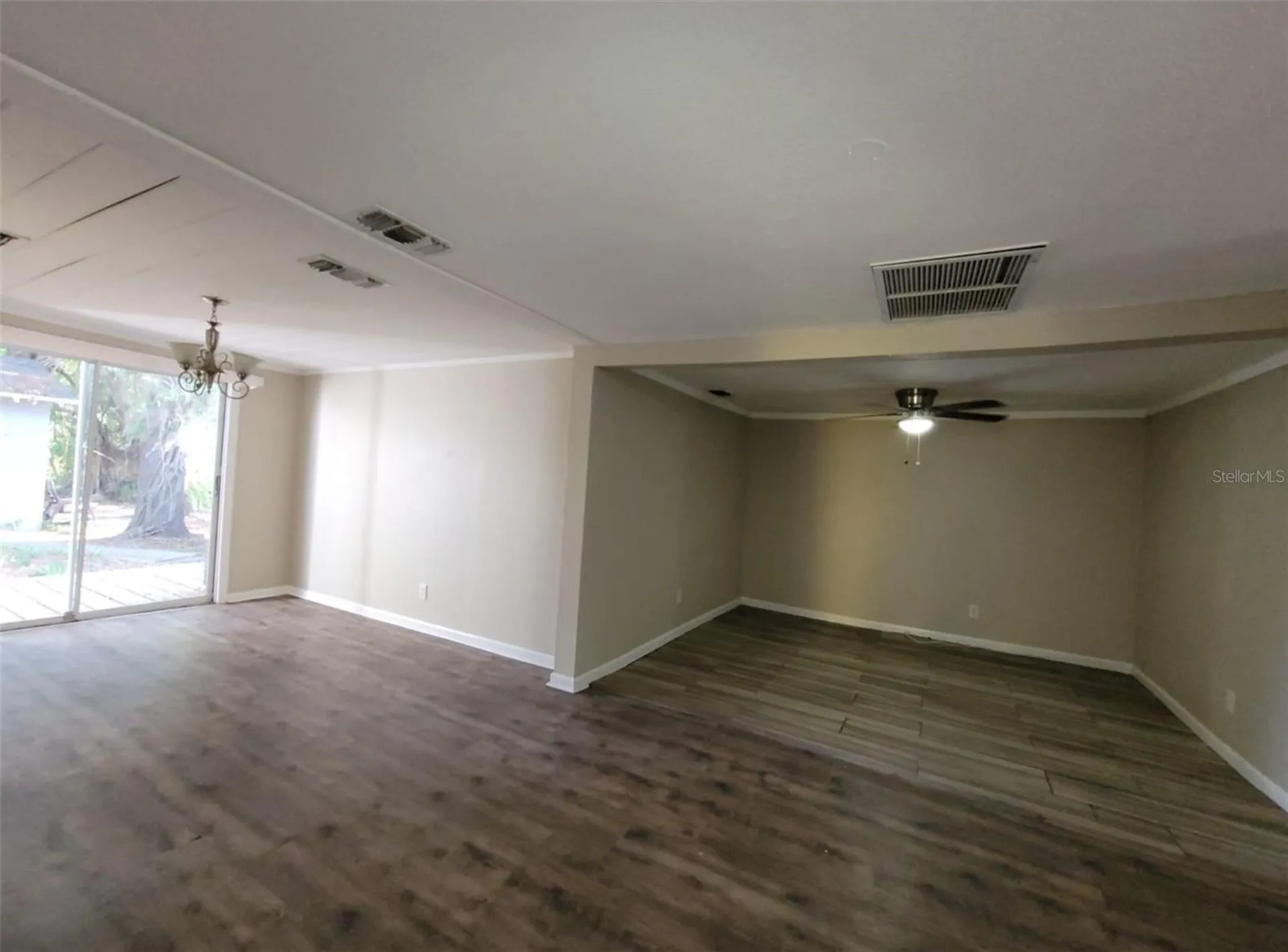 1504 E 99th Avenue Tampa FL 33612