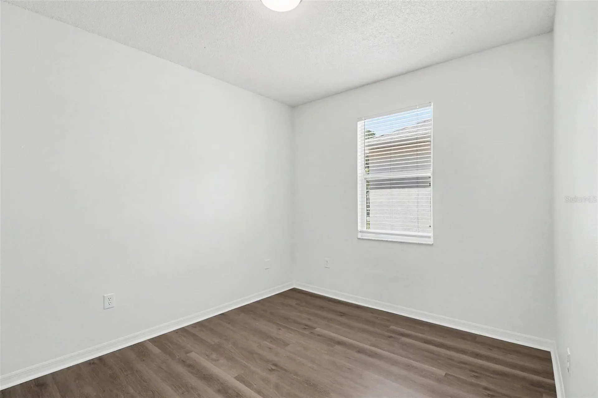 3709 Cinnamon Fern Loop Clermont FL 34714