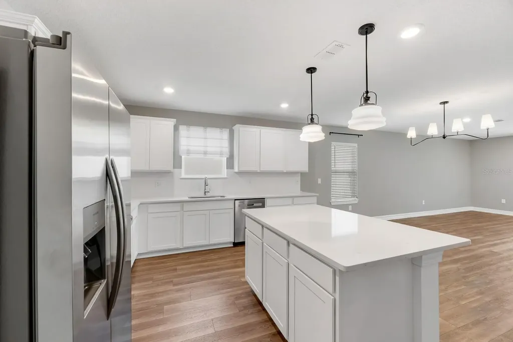 9514 Summers Cay Circle Thonotosassa FL 33592