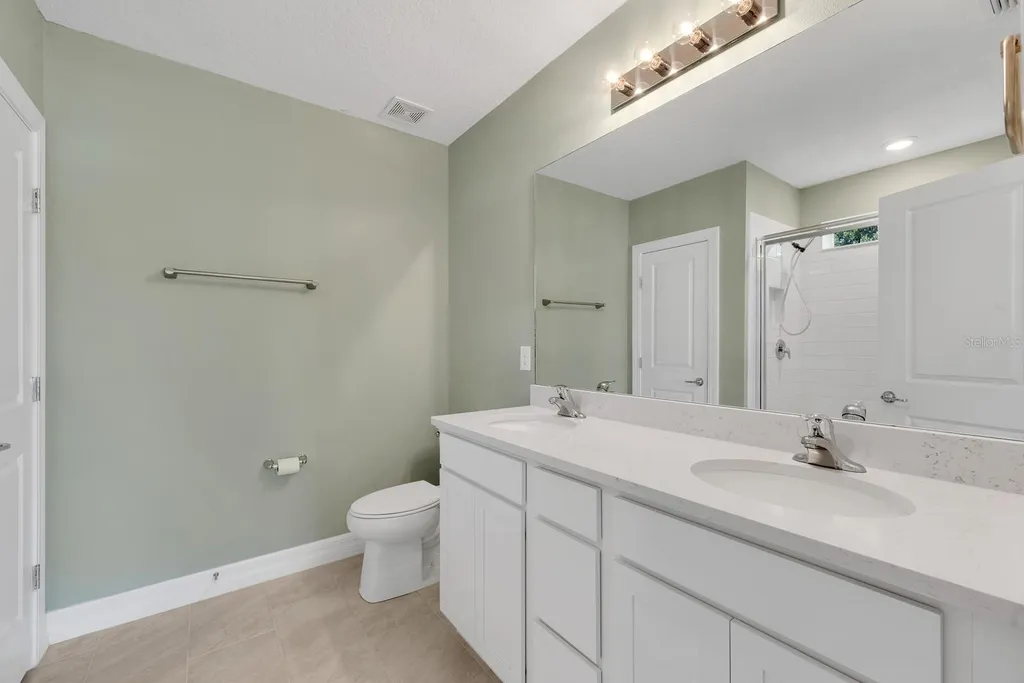 9514 Summers Cay Circle Thonotosassa FL 33592