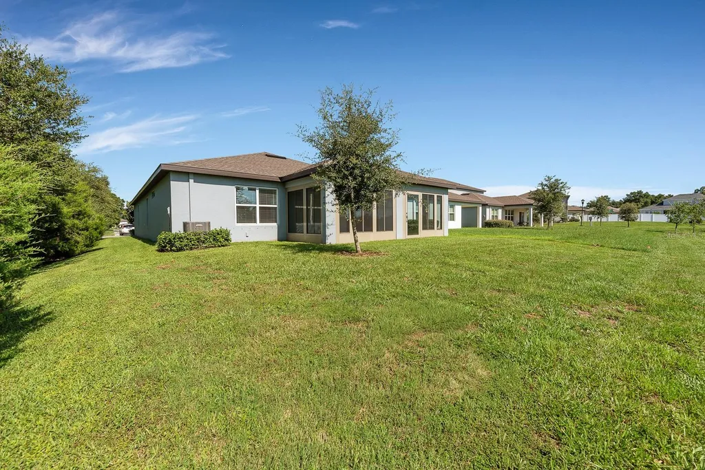 9514 Summers Cay Circle Thonotosassa FL 33592