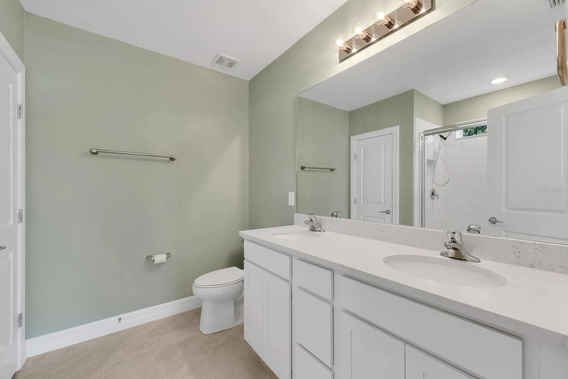 9514 Summers Cay Circle Thonotosassa FL 33592