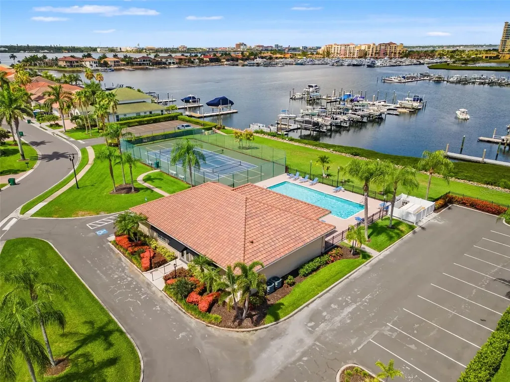1105 3rd Street E Palmetto FL 34221