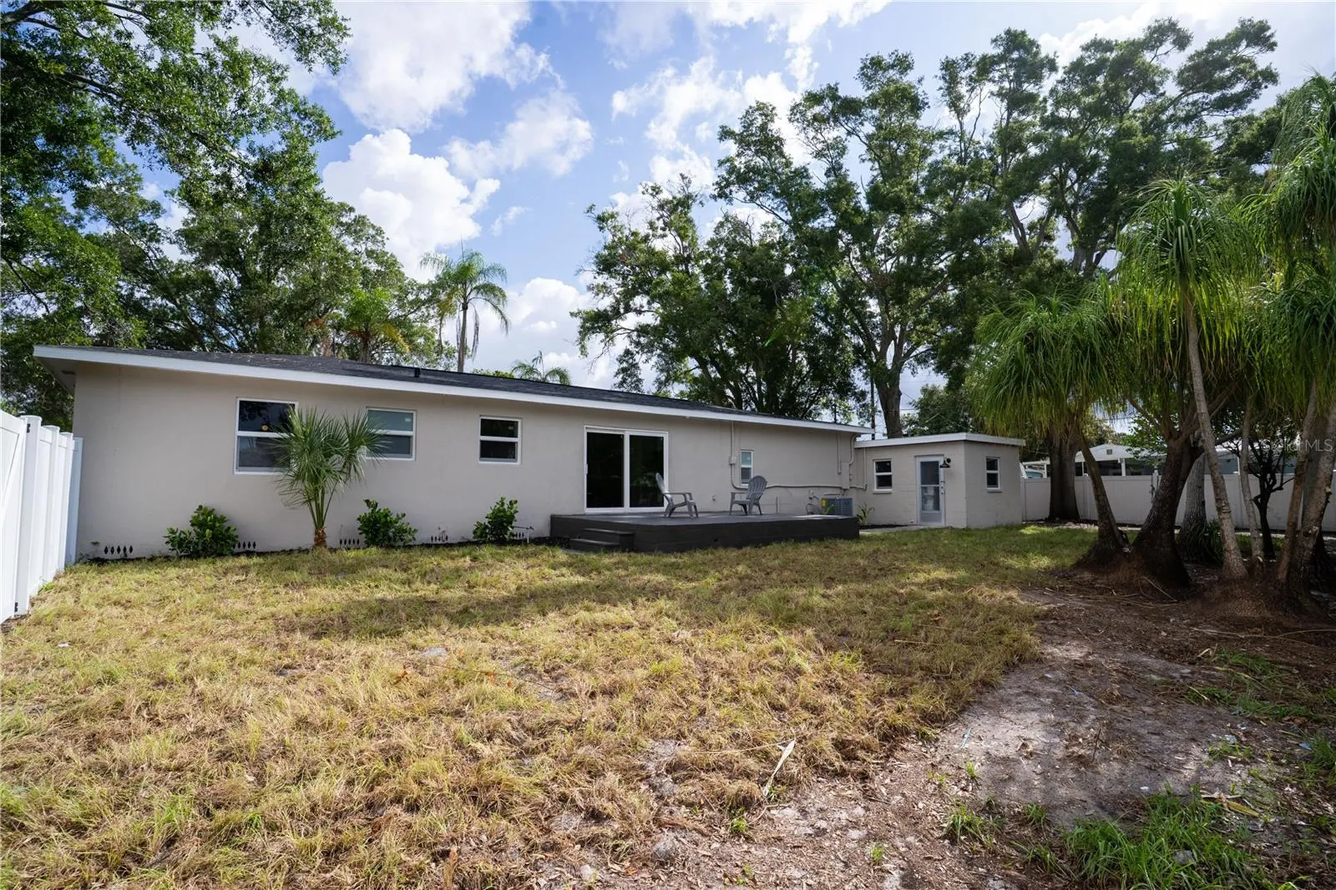 4566 28th Avenue N St Petersburg FL 33713