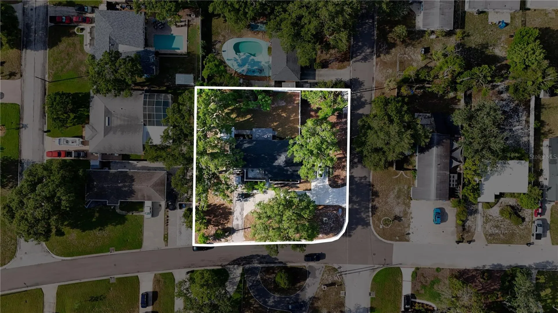 4566 28th Avenue N St Petersburg FL 33713