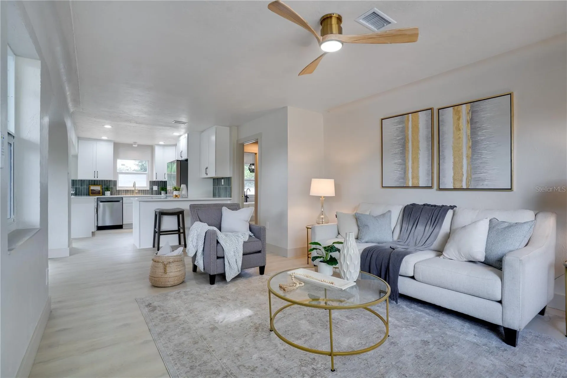 4566 28th Avenue N St Petersburg FL 33713