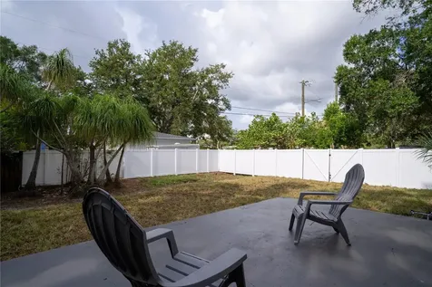 4566 28th Avenue N St Petersburg FL 33713