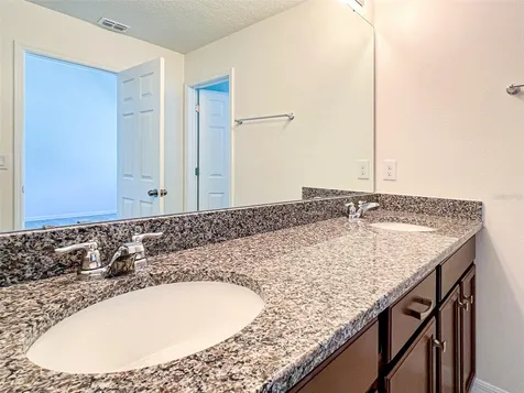 10227 Highline Crest Street Orlando FL 32832