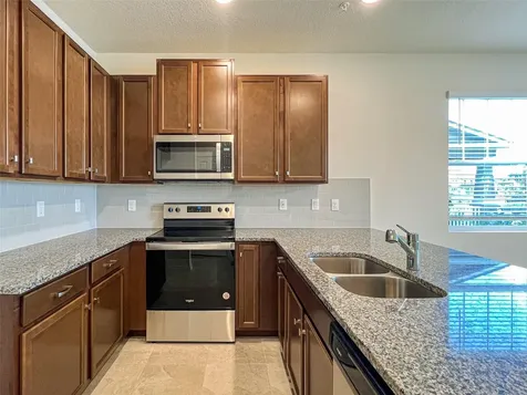 10227 Highline Crest Street Orlando FL 32832