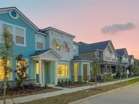 10227 Highline Crest Street Orlando FL 32832