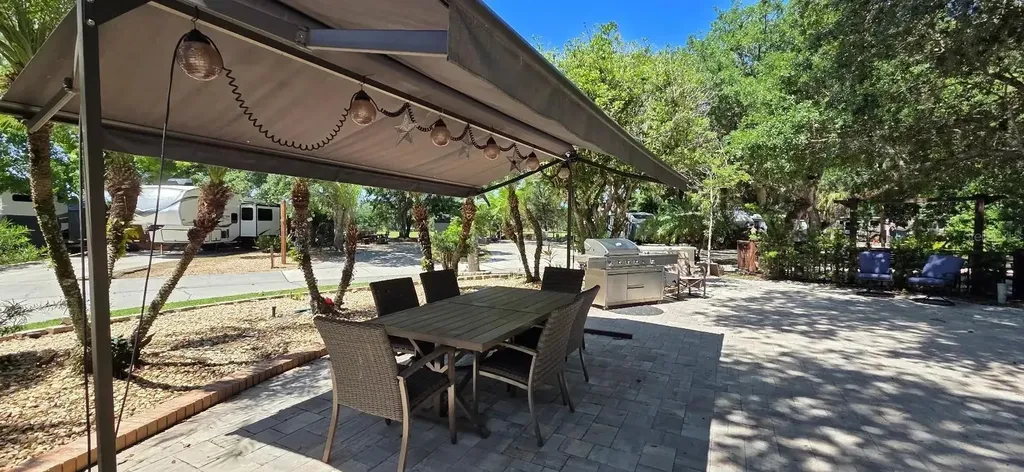 185 Appaloosa Trail River Ranch FL 33867